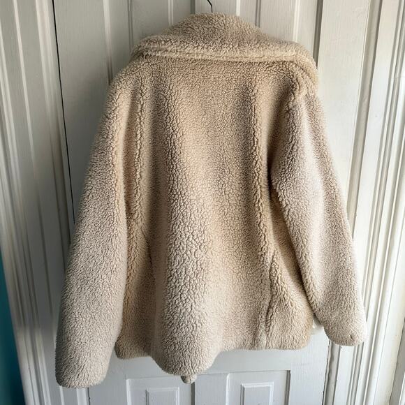 Free People Notched Teddy Peacoat in Oatmeal - Picture 6 of 8